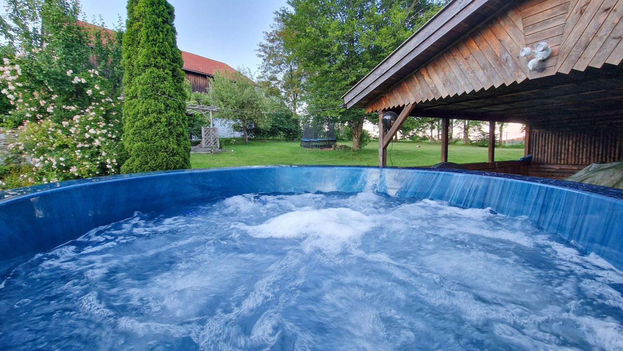 400qm bayr.LUXUSVILLA. 2500qm uneinsehbarer Garten Freyung Exterior foto